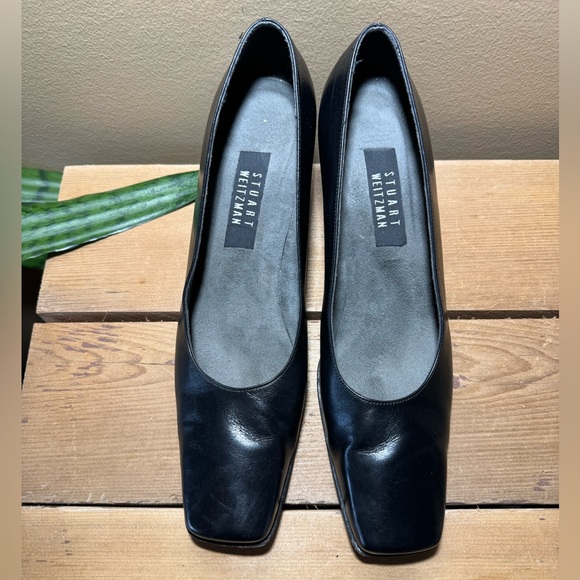 Stuart Weitzman classic black pumps 10 - Picture 6 of 7